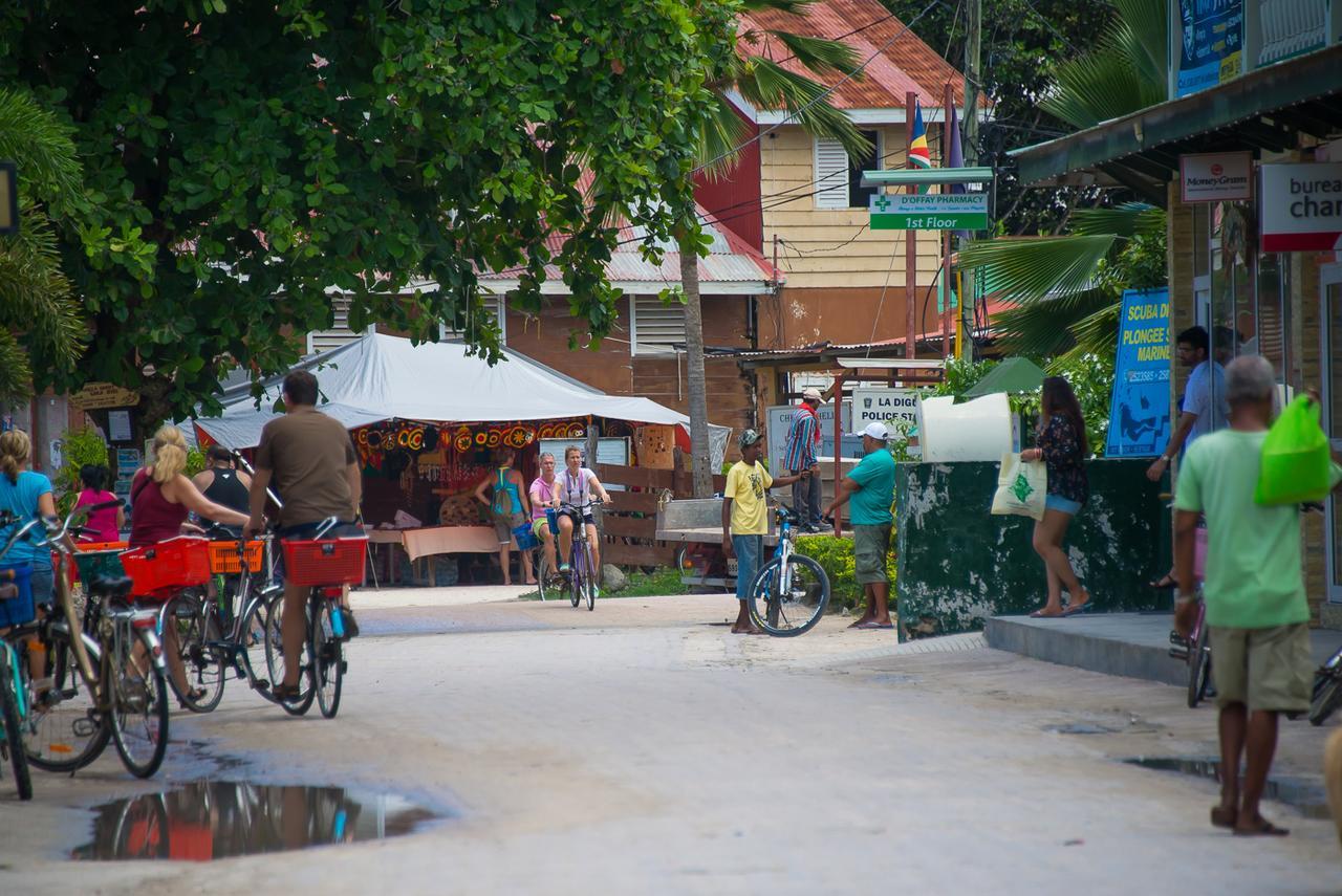 Le Nautique Waterfront Hotel La Digue Exterior photo