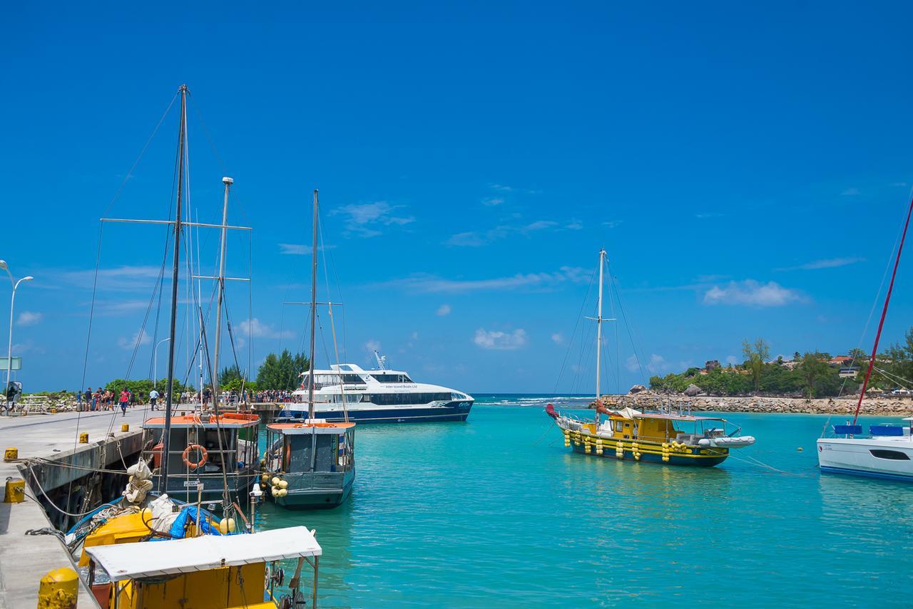 Le Nautique Waterfront Hotel La Digue Exterior photo